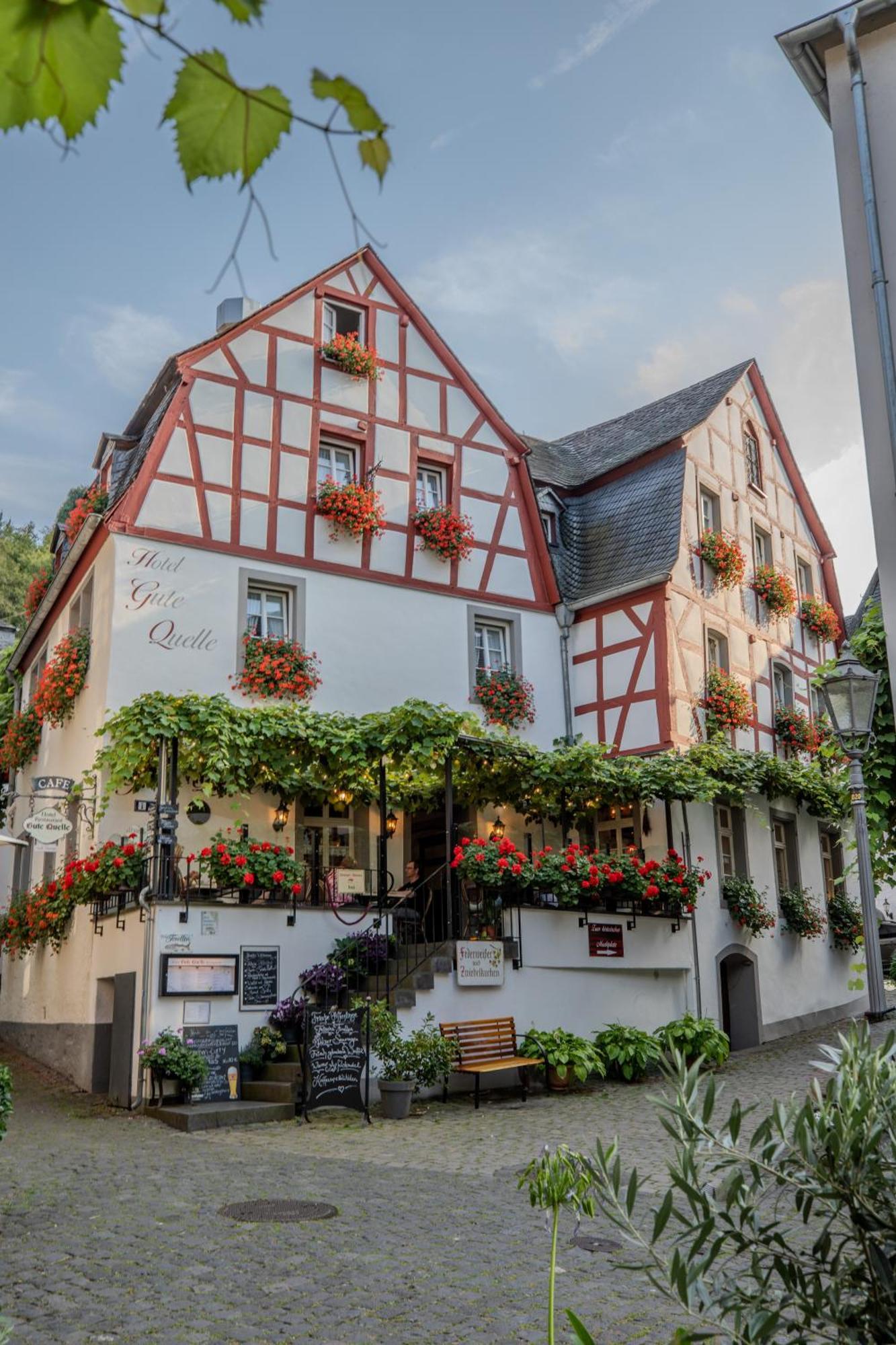 Hotel Gute Quelle Beilstein  Eksteriør bilde